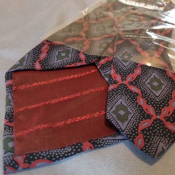 Giorgio Armani Vintage Neck-Tie - Picture 3 of 3